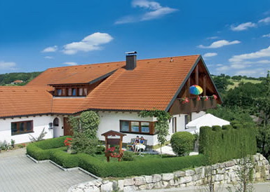 Gästehaus Brigitte in Öhningen - Bild 1 - Pension Bodensee
